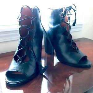 Frye Lace Up Black Bootie Size 9